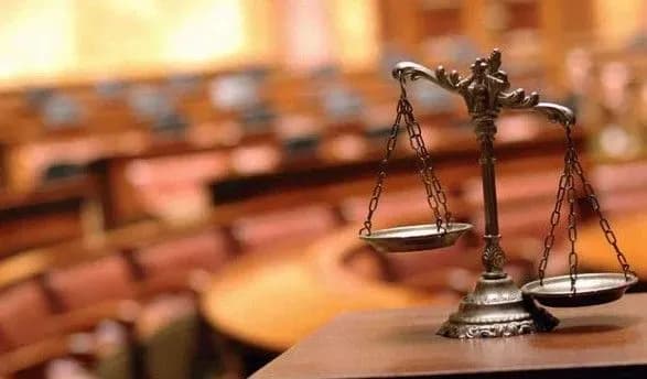 Суд відклав розгляд апеляції на вирок Януковичу