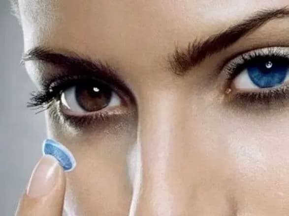 Медик розповів про протипоказання до використання контактних лінз