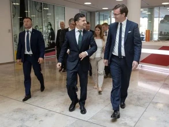 Ми починаємо домовленості з МВФ, дефолту не буде - Зеленський