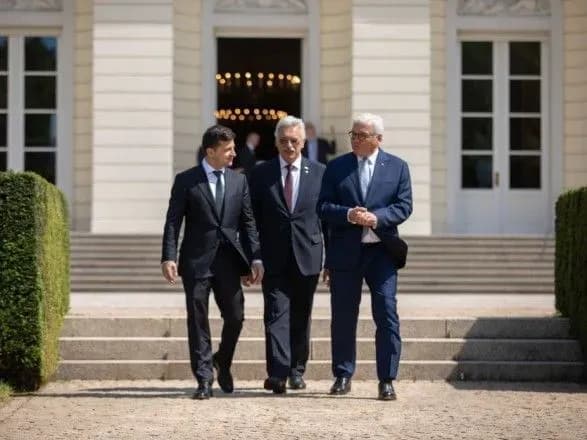 Зеленський обговорив із Штайнмайєром функціонування нормандського формату