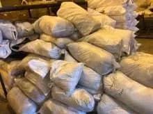 В Україну намагалися ввезти жіночий одяг із Польщі на майже 2,7 млн грн