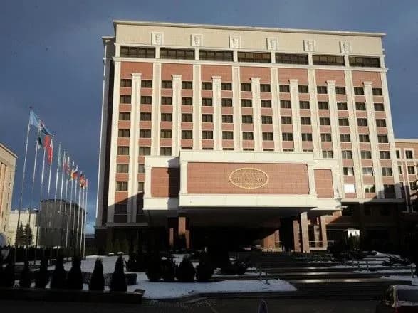 Зеленський призначив чотирьох членів робочих груп ТКГ