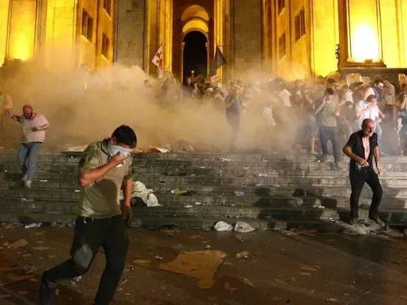 У Тбілісі госпіталізували понад 50 осіб, які постраждали під час протестів