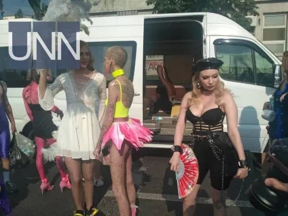 Учасників Маршу рівності евакуюють