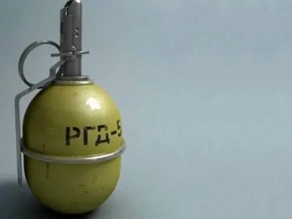 У Смілі на подвір'ї житлового будинку вибухнула граната