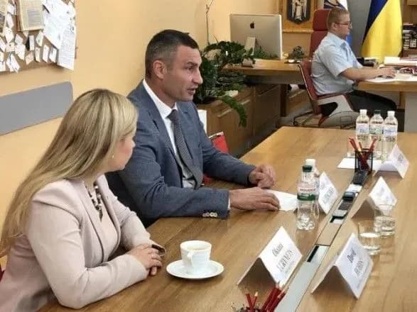 Кличко на зустрічі с Меделін Мун: потрібно не допустити зняття чи пом'якшення санкцій проти Росії