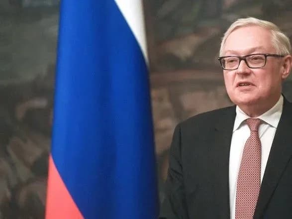 У МЗС РФ повідомили, що "вживуть військових заходів при реалізації загроз НАТО щодо ДРСМД"