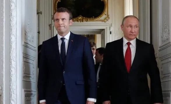 Макрон хоче обговорити з Путіним саміт в "нормандському форматі"