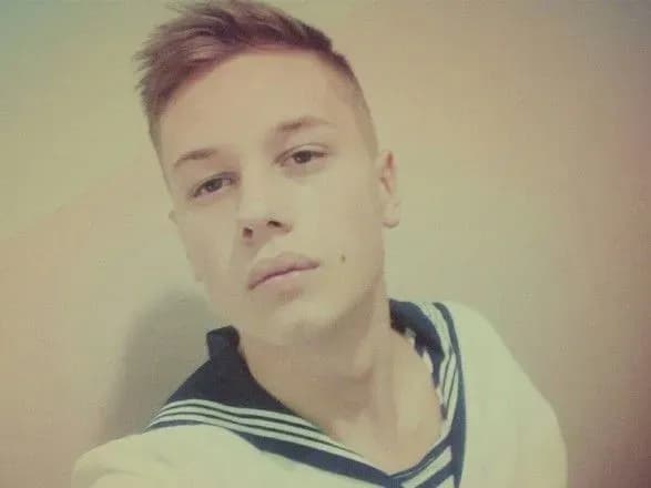 Звонки в 10 минут и задержки писем: военнопленный моряк передал новое послание