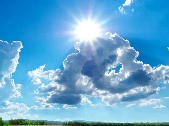 Найближчі дні в Україні буде тепло та практично без опадів
