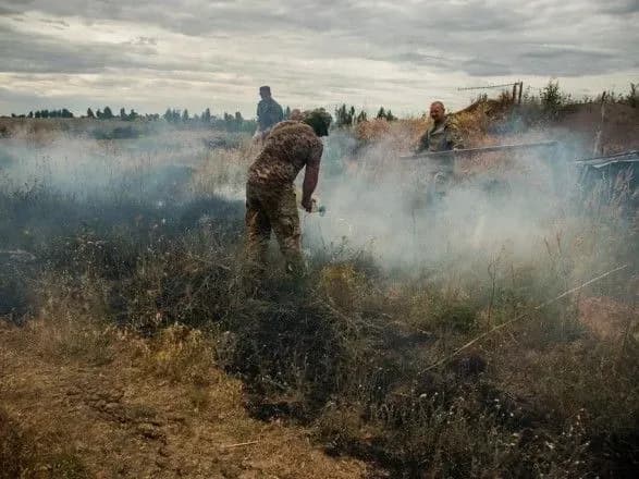 У зоні ООС сталася масштабна пожежа, військові не виключають диверсію