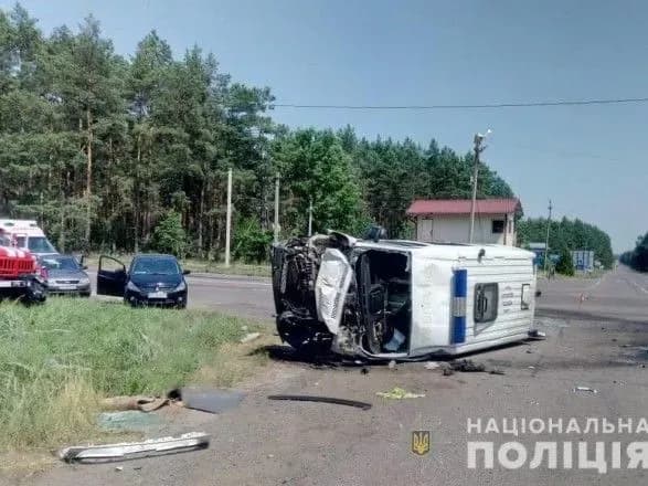 На Волині зіткнулися "швидка" і вантажівка, є загиблий
