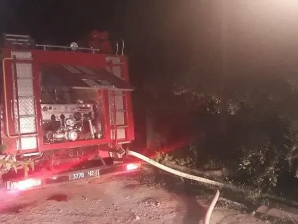 Чоловік врятував на пожежі двох малолітніх дітей