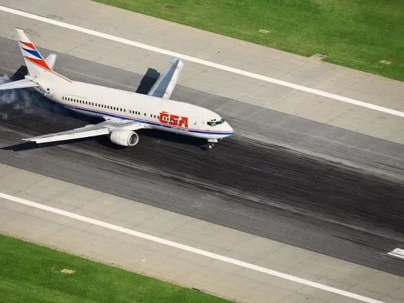 Чехія скасувала заборону на польоти російських авіакомпаній