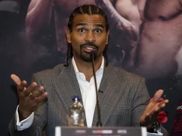 Екс-чемпіон світу Хей оцінив вміння Усика перед переходом українця до супертяжів