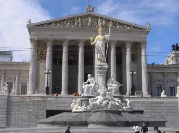 В Австрії призначили дострокові парламентські вибори