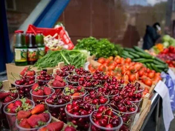 Кияни поскаржилися в мерію на вуличну торгівлю