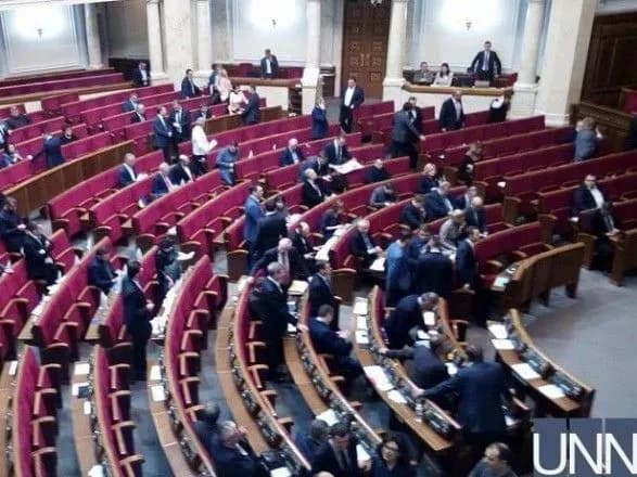 Рада сьогодні вже пройшла півтисячі поправок до Виборчого кодексу