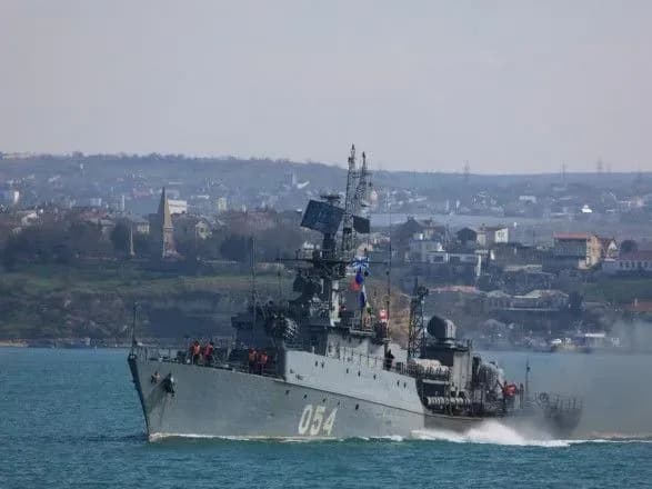 В Азовское море вошло судно ВМФ РФ "Ейск"