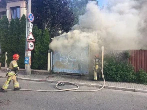 У центральному районі столиці через пожежу у вагончику загинула людина