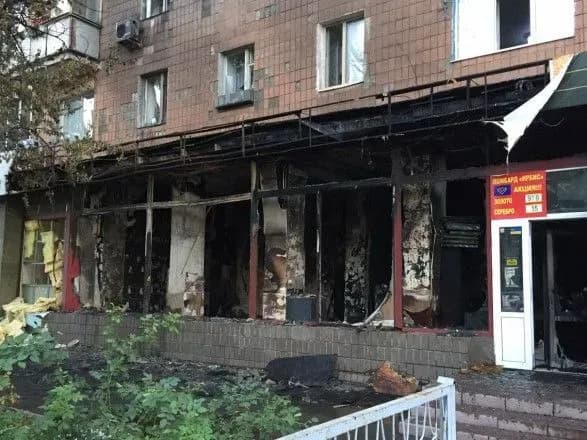 У Харкові вночі згорів магазин ритуальних послуг