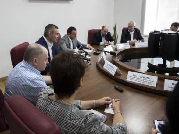 Кличко: Ми повинні надати будинковим громадам можливість зберегти і відновити своє житло