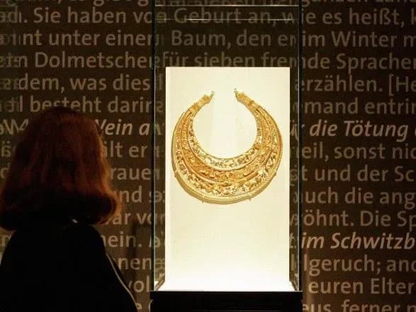 Суд Амстердама отложил вынесение решения по "скифскому золоту" еще на некоторое время