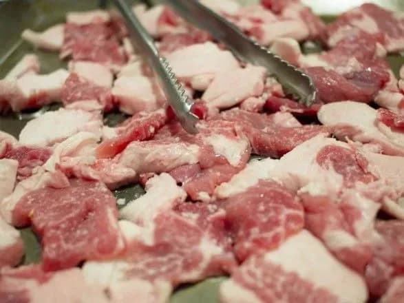 Аналітики про торгівлю України свининою: експорт млявий, імпорт - росте