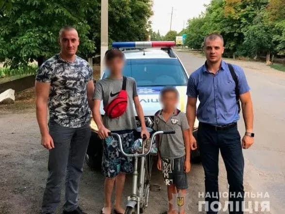 Двоє підлітків вирушили велосипедом на море і заблукали