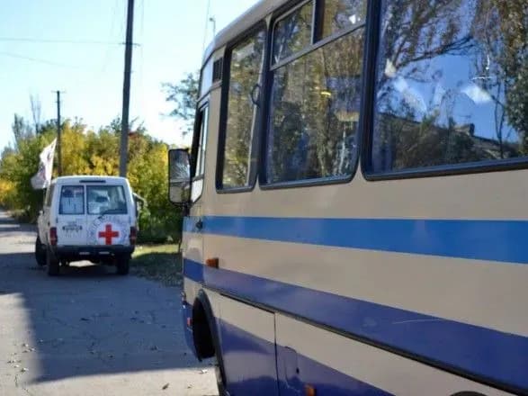 Червоний Хрест відправив до ОРДЛО нову партію гуманітарну допомогу