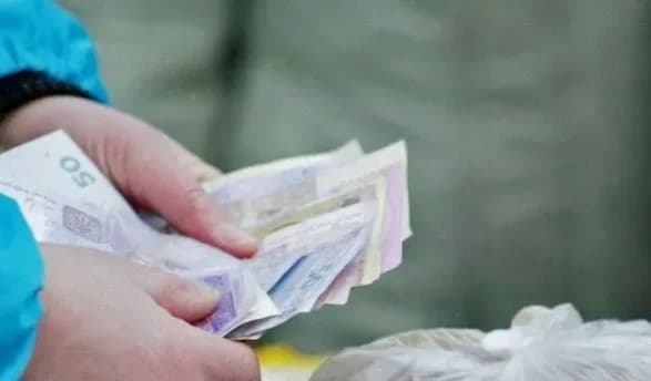 Кандидаты в нардепы подкупают избирателей в Кировоградской области