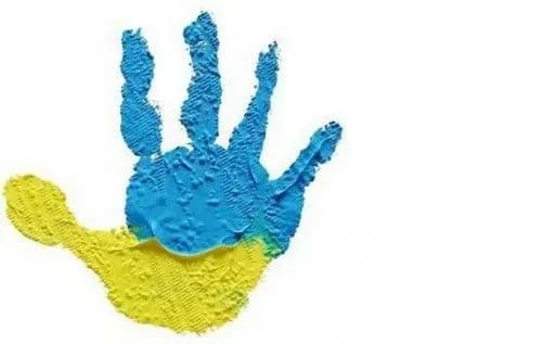 Сьогодні День народження двох українських полонених моряків