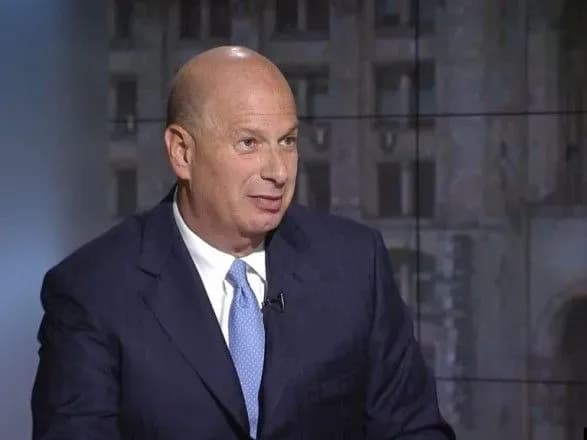 Посол США в ЄС розповів про спілкування Зеленського і Трампа