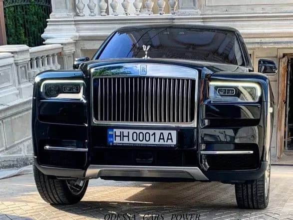 В Одесі помітили один з найдорожчих позашляховиків у світі