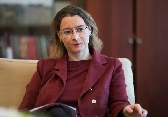 Посол Франції в Україні записала прощальне відео для українців