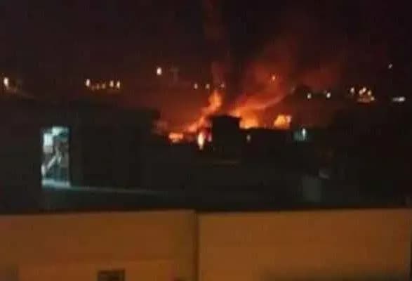 У Пакистані в результаті падіння літака загинули щонайменше 10 осіб