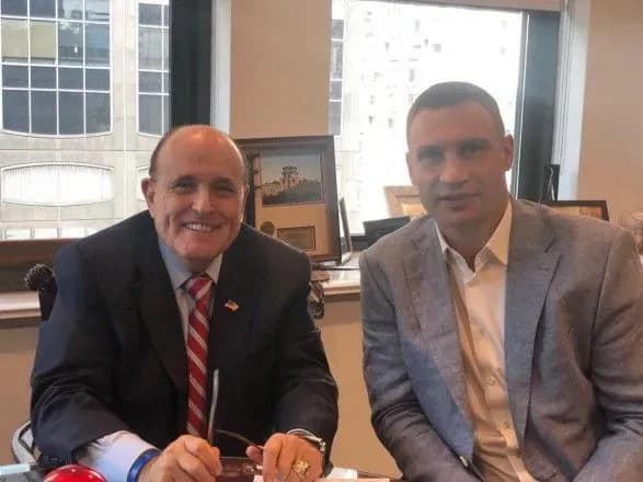 Кличко отримав підтримку адміністрації Трампа з приводу незаконного захоплення влади в Києві - експерт