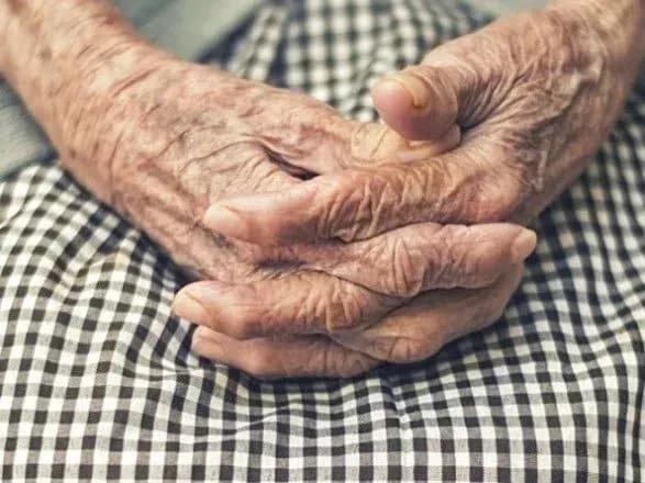 На Дніпропетровщині невідомі задушили пенсіонерку