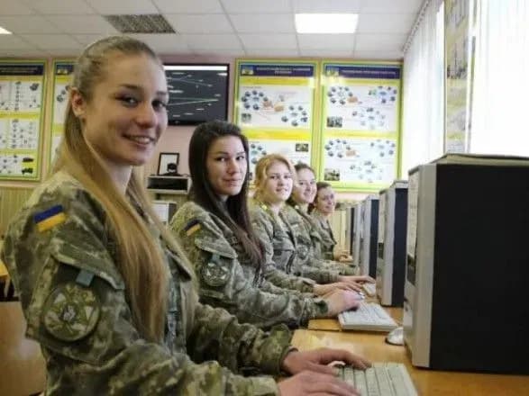 Розпочався додатковий прийом на навчання до військових вишів