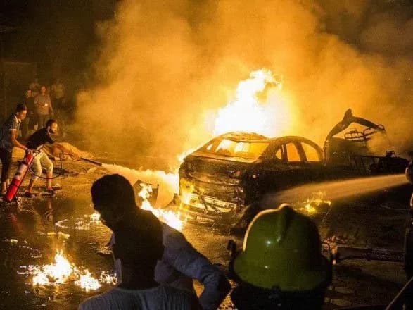 Кількість жертв ДТП і вибуху в Каїрі зросла до 19