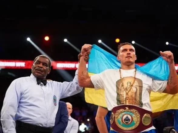 Стала відома дата наступного бою Усика