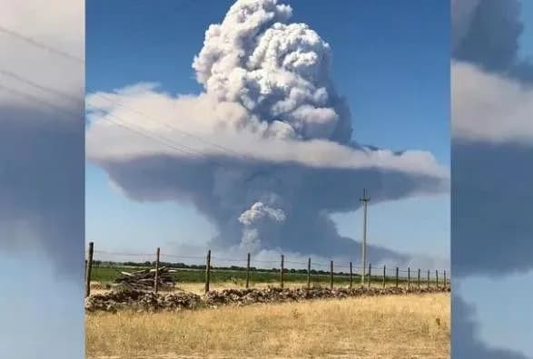Вибухи на складі боєприпасів під Красноярськом припинилися