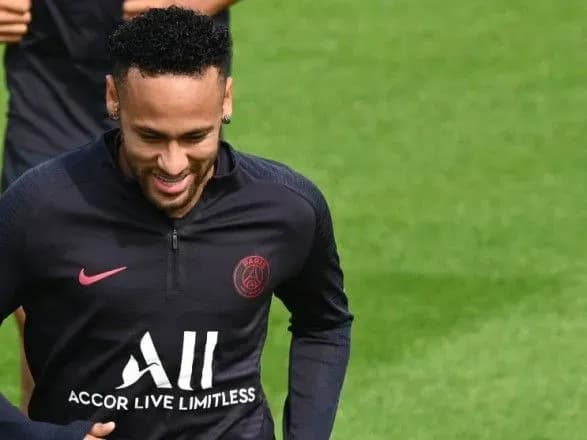 Керівництво "ПСЖ" виступило проти повернення Неймара в "Барселону"