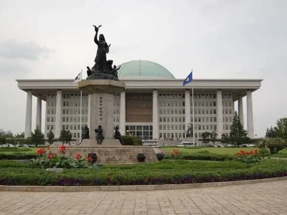 Південна Корея виключила Японію зі списку довірених партнерів