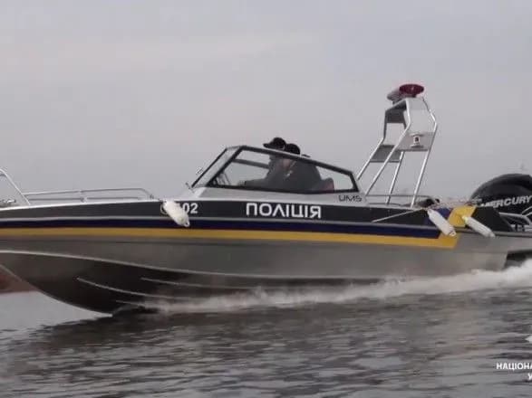 На Херсонщині браконьєр наловив креветок та риби на 30 тисяч гривень