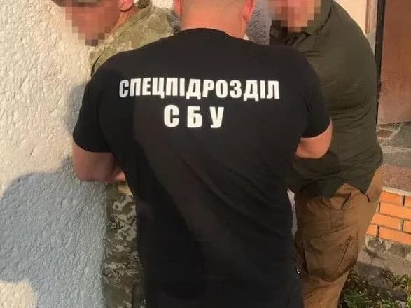 У Житомирі викрили інспектора виправної установи на постачанні наркотиків ув’язненим