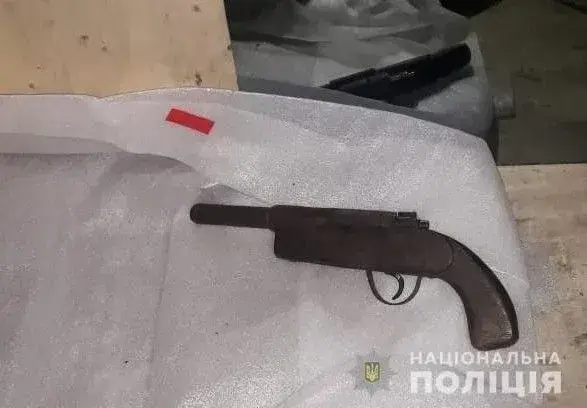 Контрактник під наркотиками застрелив цивільного