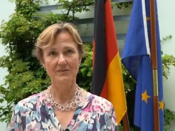 Німеччина буде підтримувати Україну на шляху реформ - посол
