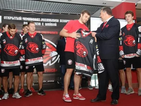Пятикратный чемпион Украины по хоккею перешел в белорусский клуб