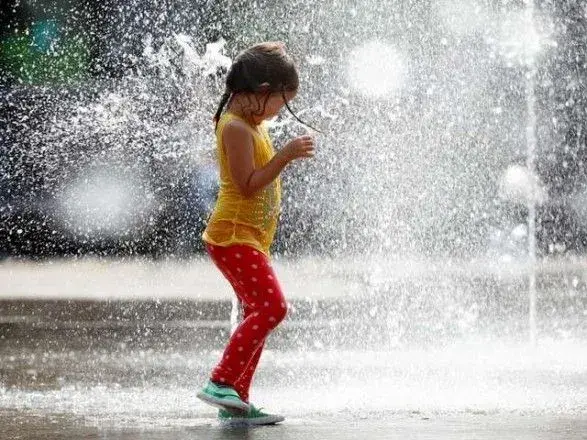 Сьогодні в Україні до 32 градусів тепла